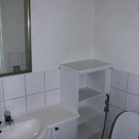 Metsalintu Huoneisto *